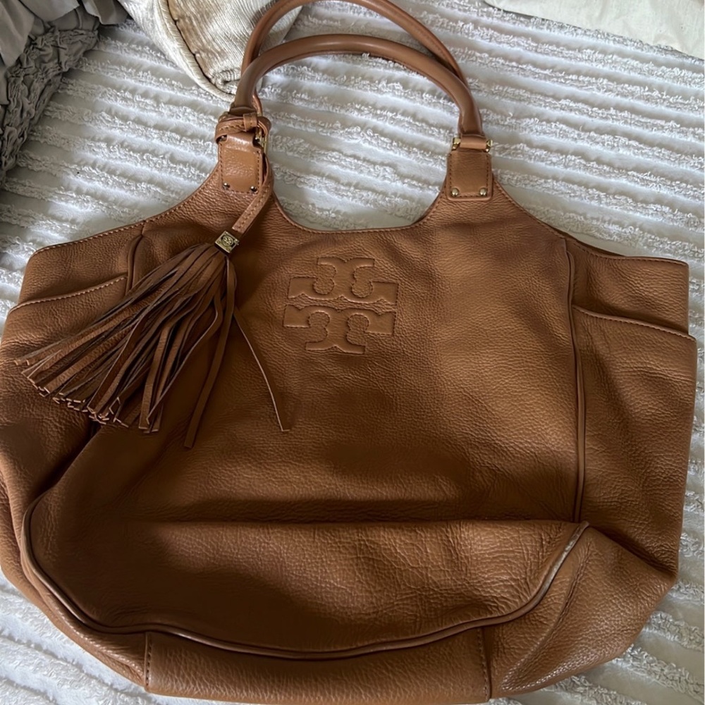 Tory Burch tan brown Thea bag hobo retail $595